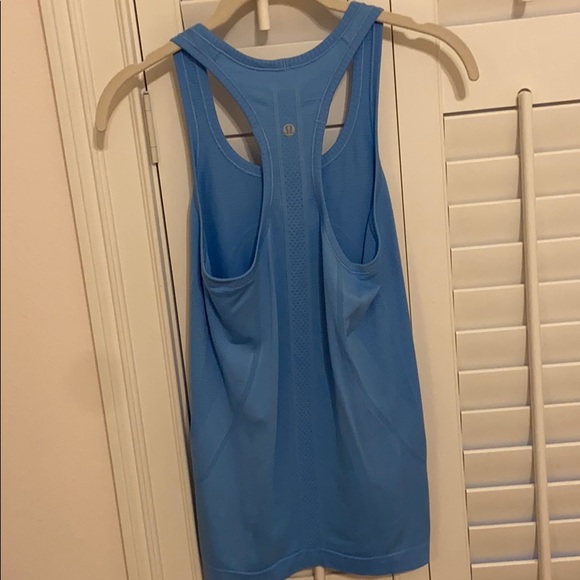 Lululemon tank top - Picture 4 of 5